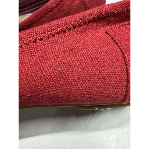 TOMS Women’s Red Canvas Ballet Flats Size 8 One for One, Slip-On, Classic Style - Picture 5 of 6